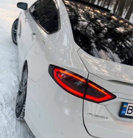 Белый Форд Фьюжн, объемом двигателя 2 л и пробегом 100 тыс. км за 12399 $, фото 1 на Automoto.ua
