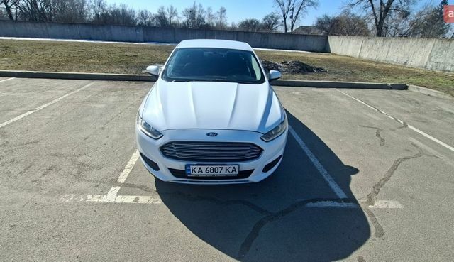 Белый Форд Фьюжн, объемом двигателя 2.5 л и пробегом 189 тыс. км за 9100 $, фото 1 на Automoto.ua