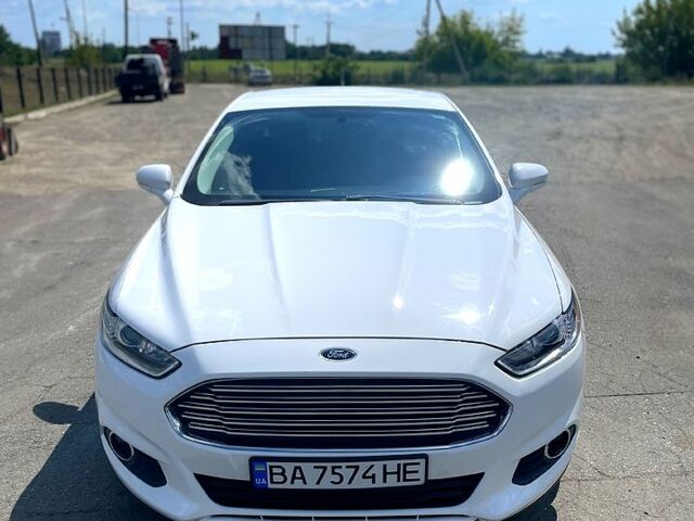 Белый Форд Фьюжн, объемом двигателя 1.6 л и пробегом 160 тыс. км за 9500 $, фото 1 на Automoto.ua