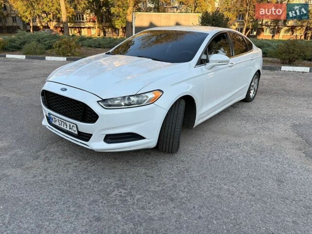 Белый Форд Фьюжн, объемом двигателя 2.5 л и пробегом 230 тыс. км за 8700 $, фото 1 на Automoto.ua