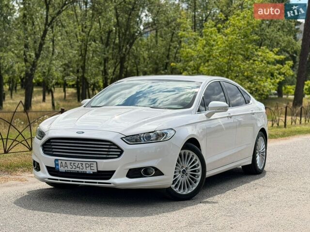 Белый Форд Фьюжн, объемом двигателя 2 л и пробегом 232 тыс. км за 9300 $, фото 1 на Automoto.ua