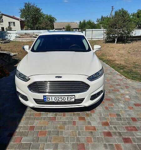 Белый Форд Фьюжн, объемом двигателя 1.5 л и пробегом 96 тыс. км за 12000 $, фото 1 на Automoto.ua