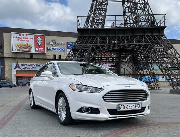 Форд Фьюжн 2014 в Харькове на Automoto.ua Белый Форд Фьюжн, объемом двигателя 2 л и пробегом 113 тыс. км за 14500 $, фото 1 на Automoto.ua