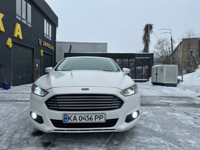 Белый Форд Фьюжн, объемом двигателя 2 л и пробегом 156 тыс. км за 14200 $, фото 1 на Automoto.ua