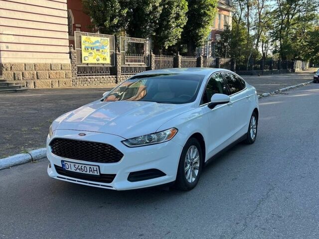 Білий Форд Фьюжен, об'ємом двигуна 2.5 л та пробігом 170 тис. км за 8800 $, фото 1 на Automoto.ua