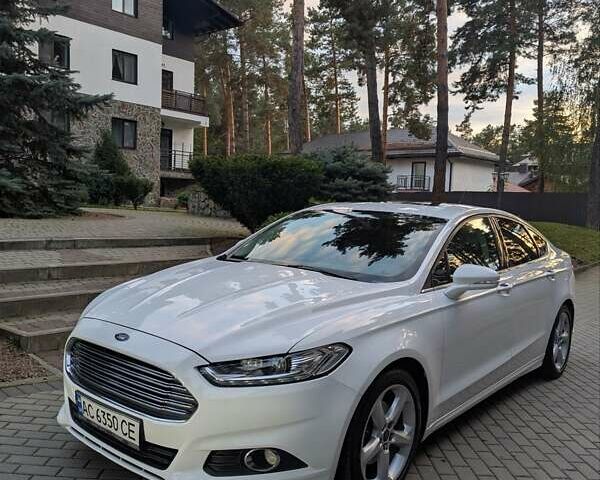Форд Фьюжен 2014 у Києві на Automoto.ua Білий Форд Фьюжен, об'ємом двигуна 2.5 л та пробігом 211 тис. км за 9500 $, фото 1 на Automoto.ua