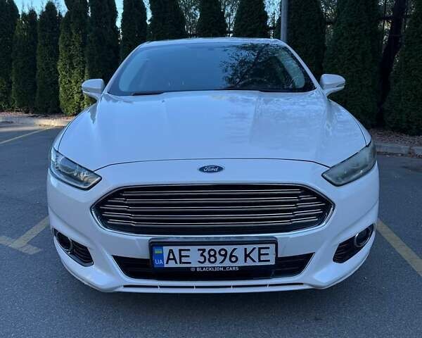 Белый Форд Фьюжн, объемом двигателя 2 л и пробегом 168 тыс. км за 11000 $, фото 1 на Automoto.ua