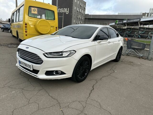 Белый Форд Фьюжн, объемом двигателя 1.5 л и пробегом 200 тыс. км за 7299 $, фото 1 на Automoto.ua