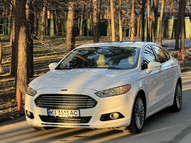 Белый Форд Фьюжн, объемом двигателя 2 л и пробегом 207 тыс. км за 9500 $, фото 1 на Automoto.ua