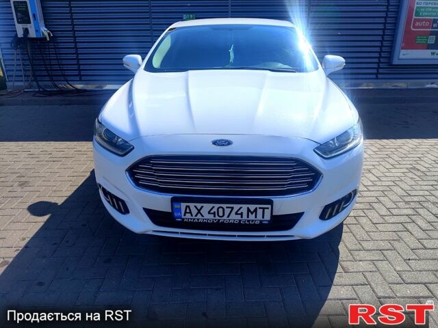 Білий Форд Фьюжен, об'ємом двигуна 2.5 л та пробігом 155 тис. км за 10300 $, фото 1 на Automoto.ua