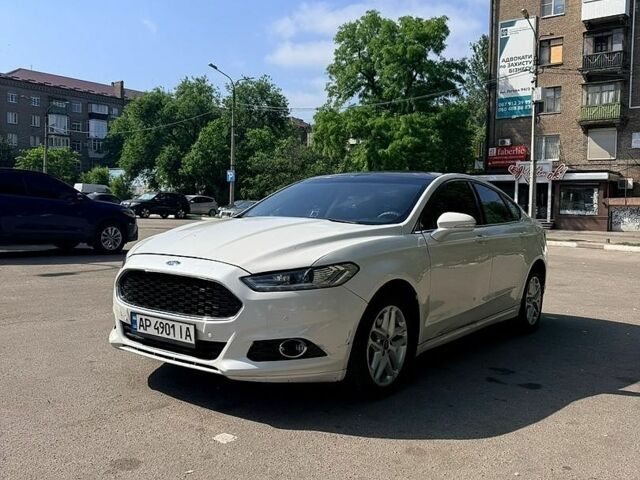 Білий Форд Фьюжен, об'ємом двигуна 2.5 л та пробігом 168 тис. км за 8000 $, фото 1 на Automoto.ua