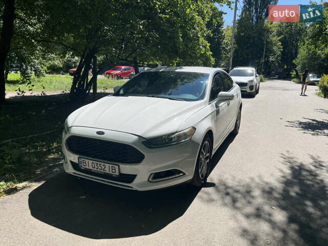 Білий Форд Фьюжен, об'ємом двигуна 2.5 л та пробігом 208 тис. км за 10000 $, фото 1 на Automoto.ua