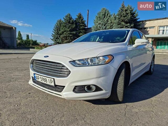 Білий Форд Фьюжен, об'ємом двигуна 2.5 л та пробігом 265 тис. км за 8500 $, фото 1 на Automoto.ua