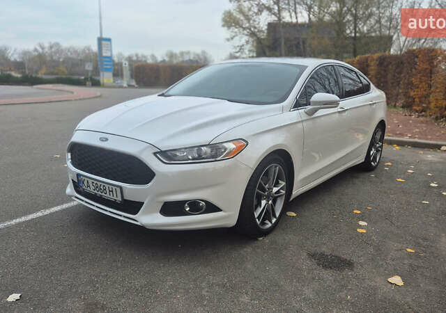 Белый Форд Фьюжн, объемом двигателя 2 л и пробегом 158 тыс. км за 11750 $, фото 1 на Automoto.ua