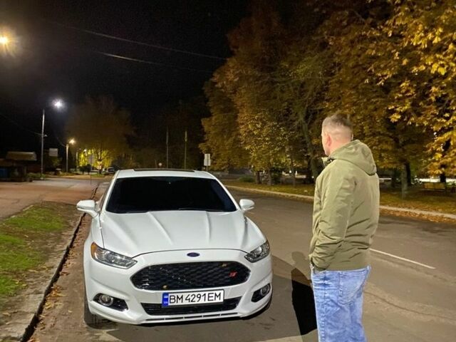 Белый Форд Фьюжн, объемом двигателя 2.5 л и пробегом 253 тыс. км за 9400 $, фото 1 на Automoto.ua