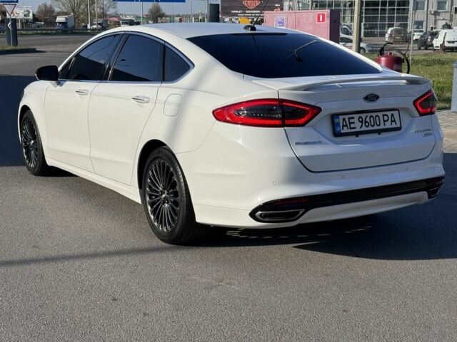 Форд Фьюжн 2015 в Днепре (Днепропетровске) на Automoto.ua Белый Форд Фьюжн, объемом двигателя 2 л и пробегом 166 тыс. км за 11000 $, фото 1 на Automoto.ua