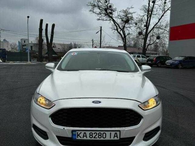 Белый Форд Фьюжн, объемом двигателя 2.5 л и пробегом 168 тыс. км за 8500 $, фото 1 на Automoto.ua