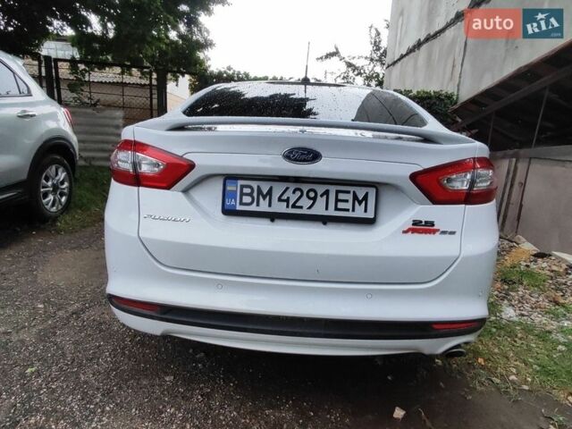 Білий Форд Фьюжен, об'ємом двигуна 2.5 л та пробігом 252 тис. км за 9600 $, фото 1 на Automoto.ua