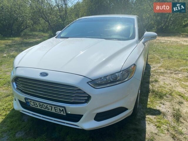 Білий Форд Фьюжен, об'ємом двигуна 2.49 л та пробігом 80 тис. км за 11000 $, фото 1 на Automoto.ua