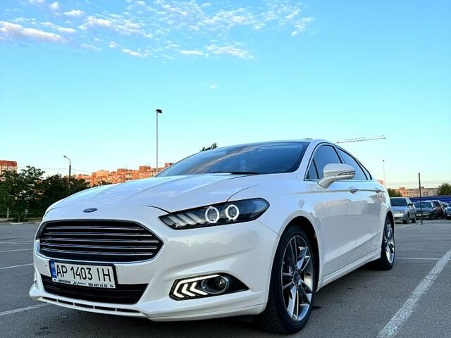 Білий Форд Фьюжен, об'ємом двигуна 2 л та пробігом 124 тис. км за 11000 $, фото 1 на Automoto.ua