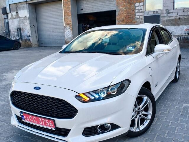Белый Форд Фьюжн, объемом двигателя 2 л и пробегом 169 тыс. км за 11250 $, фото 1 на Automoto.ua