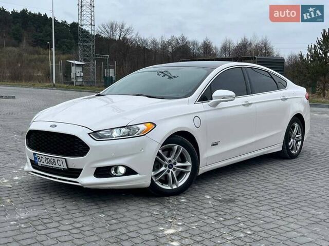 Белый Форд Фьюжн, объемом двигателя 2 л и пробегом 175 тыс. км за 11300 $, фото 1 на Automoto.ua