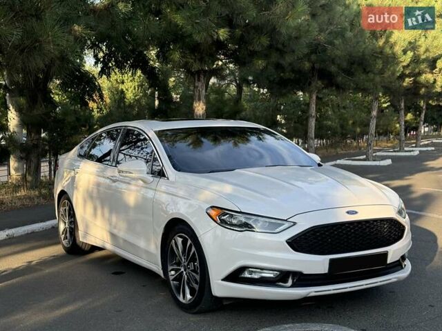 Белый Форд Фьюжн, объемом двигателя 2 л и пробегом 84 тыс. км за 10600 $, фото 1 на Automoto.ua