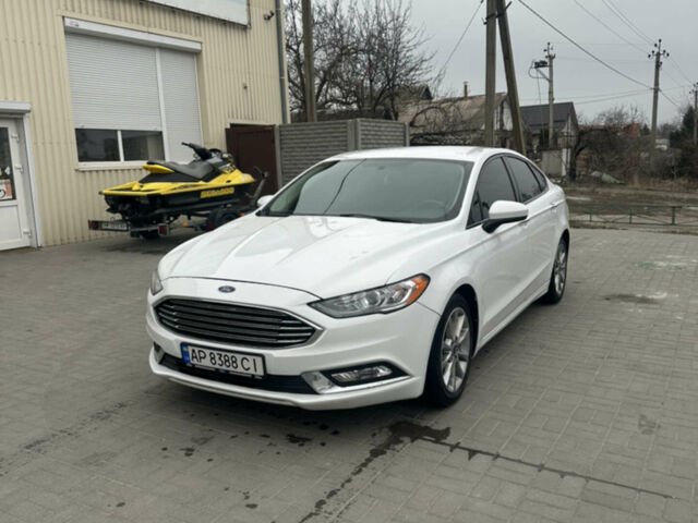 Белый Форд Фьюжн, объемом двигателя 2.5 л и пробегом 222 тыс. км за 11400 $, фото 1 на Automoto.ua
