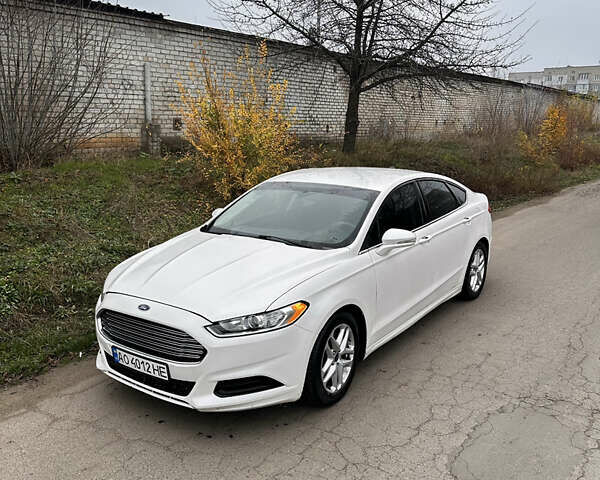 Белый Форд Фьюжн, объемом двигателя 2.5 л и пробегом 140 тыс. км за 10200 $, фото 1 на Automoto.ua