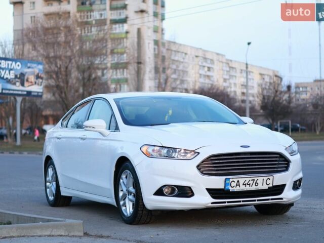 Белый Форд Фьюжн, объемом двигателя 2.49 л и пробегом 130 тыс. км за 13200 $, фото 1 на Automoto.ua