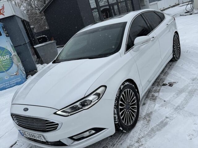 Білий Форд Фьюжен, об'ємом двигуна 2 л та пробігом 116 тис. км за 11500 $, фото 1 на Automoto.ua