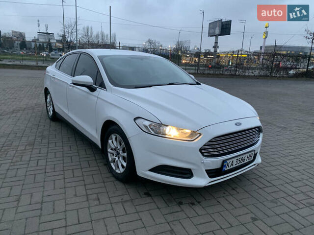 Белый Форд Фьюжн, объемом двигателя 2.5 л и пробегом 160 тыс. км за 10200 $, фото 1 на Automoto.ua