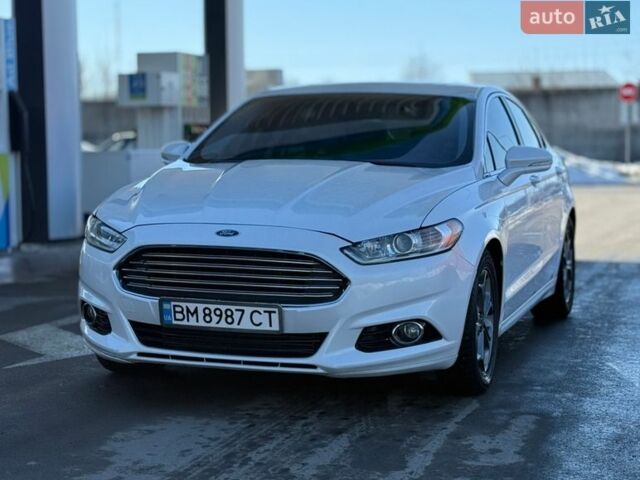 Білий Форд Фьюжен, об'ємом двигуна 2 л та пробігом 138 тис. км за 10500 $, фото 1 на Automoto.ua