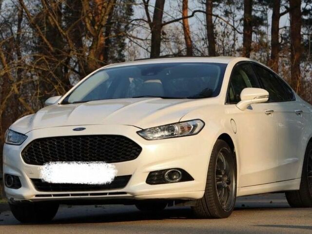 Білий Форд Фьюжен, об'ємом двигуна 0 л та пробігом 155 тис. км за 8100 $, фото 1 на Automoto.ua