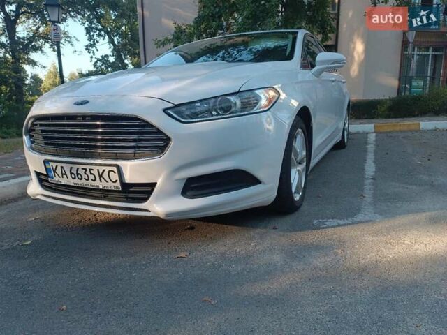 Белый Форд Фьюжн, объемом двигателя 2.49 л и пробегом 138 тыс. км за 12300 $, фото 1 на Automoto.ua