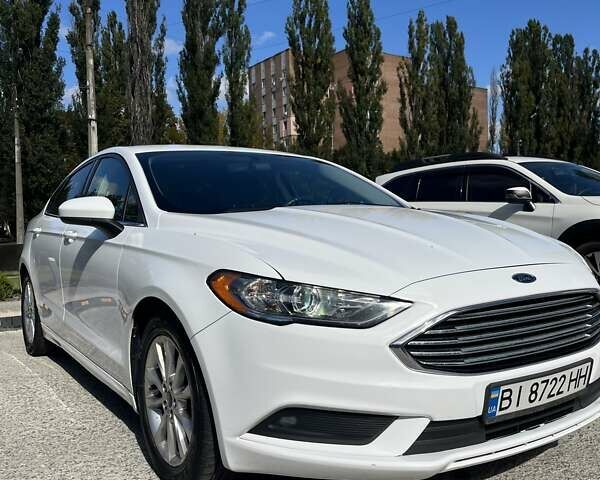 Білий Форд Фьюжен, об'ємом двигуна 2.49 л та пробігом 153 тис. км за 11200 $, фото 1 на Automoto.ua