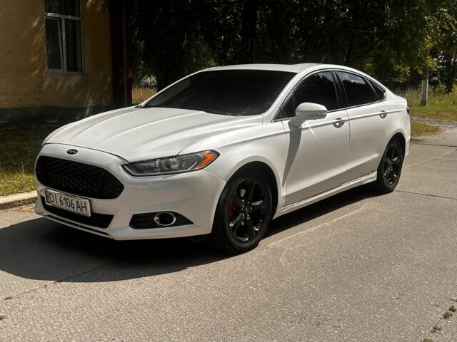Белый Форд Фьюжн, объемом двигателя 2 л и пробегом 234 тыс. км за 9150 $, фото 1 на Automoto.ua