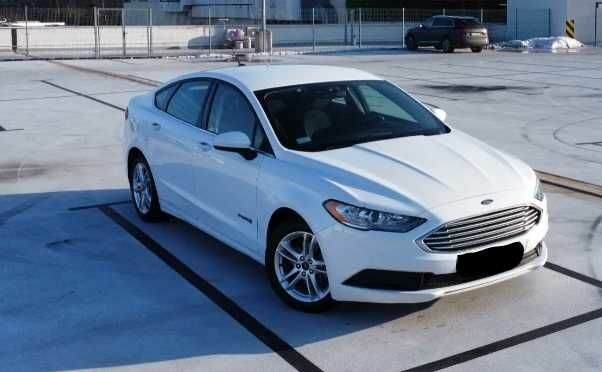 Белый Форд Фьюжн, объемом двигателя 2 л и пробегом 80 тыс. км за 9500 $, фото 1 на Automoto.ua