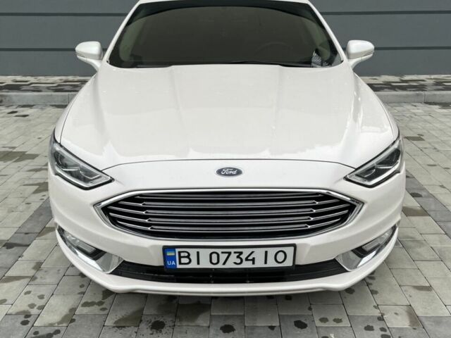 Білий Форд Фьюжен, об'ємом двигуна 2 л та пробігом 133 тис. км за 13000 $, фото 1 на Automoto.ua