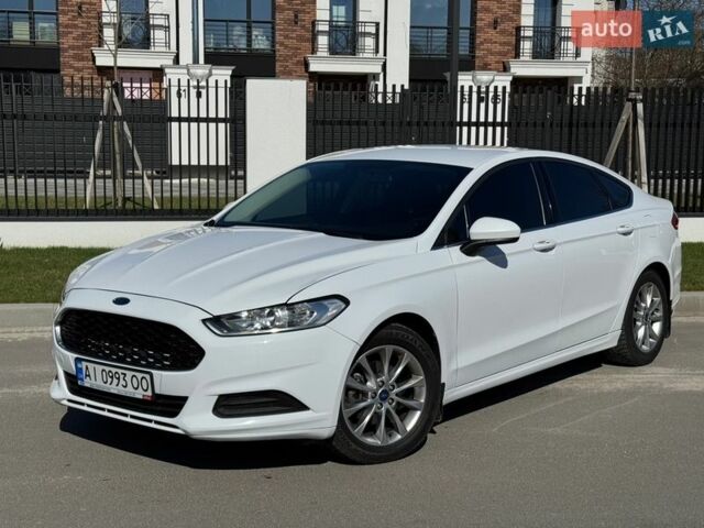 Білий Форд Фьюжен, об'ємом двигуна 2.49 л та пробігом 253 тис. км за 9200 $, фото 1 на Automoto.ua