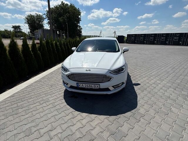 Білий Форд Фьюжен, об'ємом двигуна 2.5 л та пробігом 125 тис. км за 11500 $, фото 1 на Automoto.ua