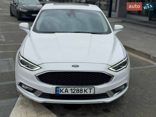 Білий Форд Фьюжен, об'ємом двигуна 2 л та пробігом 150 тис. км за 16500 $, фото 1 на Automoto.ua