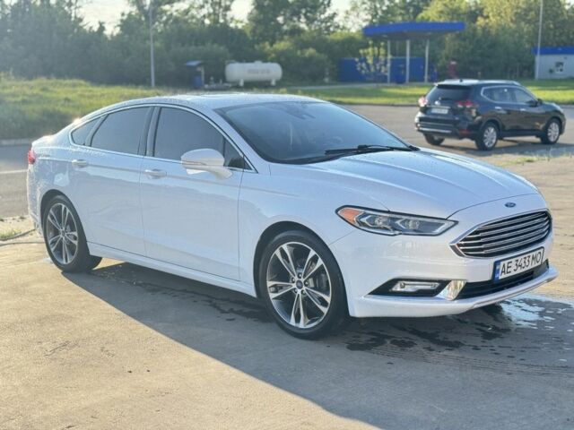 Белый Форд Фьюжн, объемом двигателя 2 л и пробегом 150 тыс. км за 15400 $, фото 1 на Automoto.ua