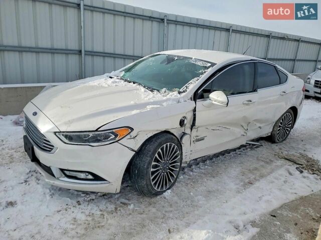 Білий Форд Фьюжен, об'ємом двигуна 2 л та пробігом 157 тис. км за 11200 $, фото 1 на Automoto.ua