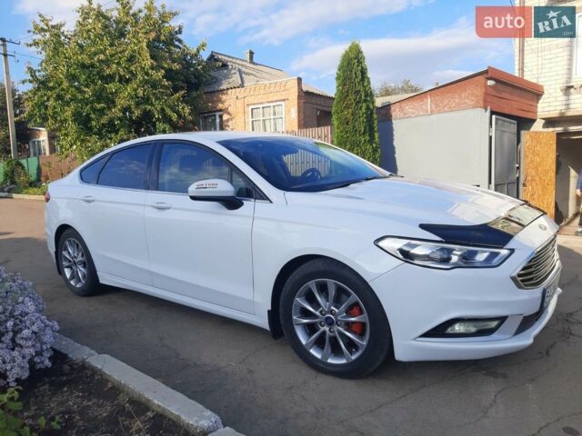 Білий Форд Фьюжен, об'ємом двигуна 1.5 л та пробігом 80 тис. км за 12100 $, фото 1 на Automoto.ua