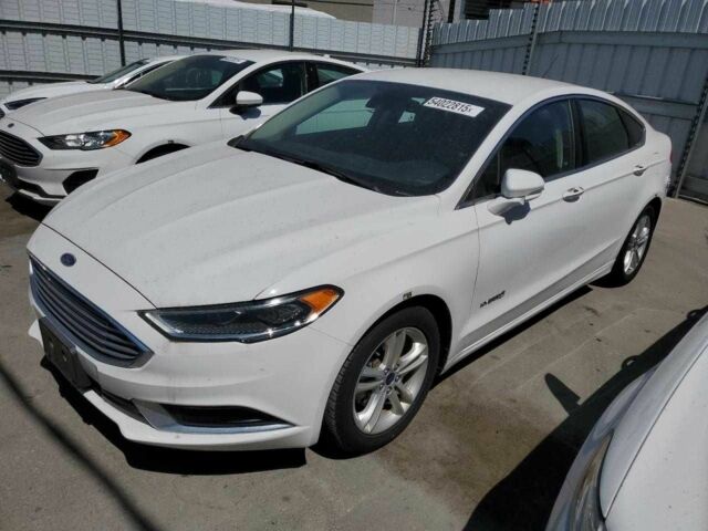 Форд Фьюжен 2018 у Івано-Франківську на Automoto.ua Білий Форд Фьюжен, об'ємом двигуна 2 л та пробігом 20 тис. км за 1800 $, фото 1 на Automoto.ua