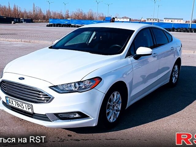Белый Форд Фьюжн, объемом двигателя 2.5 л и пробегом 71 тыс. км за 14290 $, фото 1 на Automoto.ua