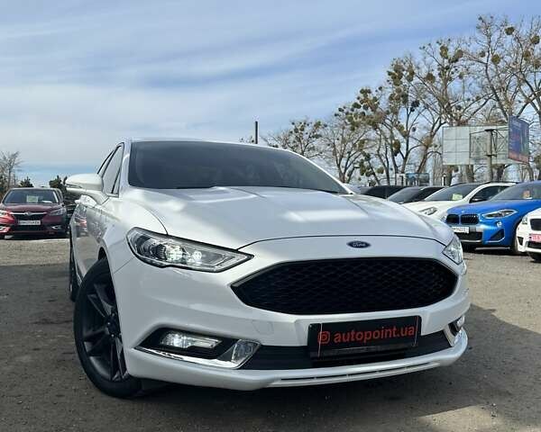 Белый Форд Фьюжн, объемом двигателя 2 л и пробегом 55 тыс. км за 14700 $, фото 1 на Automoto.ua