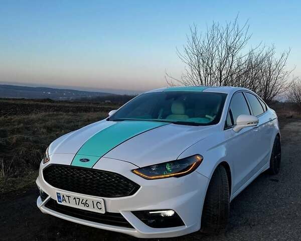 Белый Форд Фьюжн, объемом двигателя 2 л и пробегом 94 тыс. км за 16500 $, фото 1 на Automoto.ua
