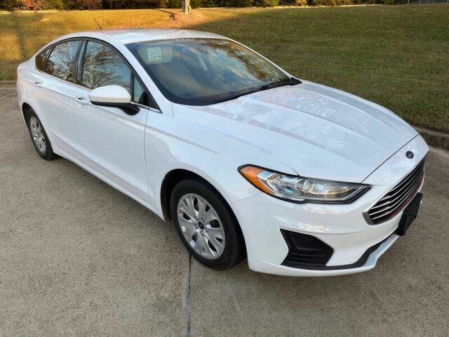 Білий Форд Фьюжен, об'ємом двигуна 2.5 л та пробігом 45 тис. км за 7500 $, фото 1 на Automoto.ua